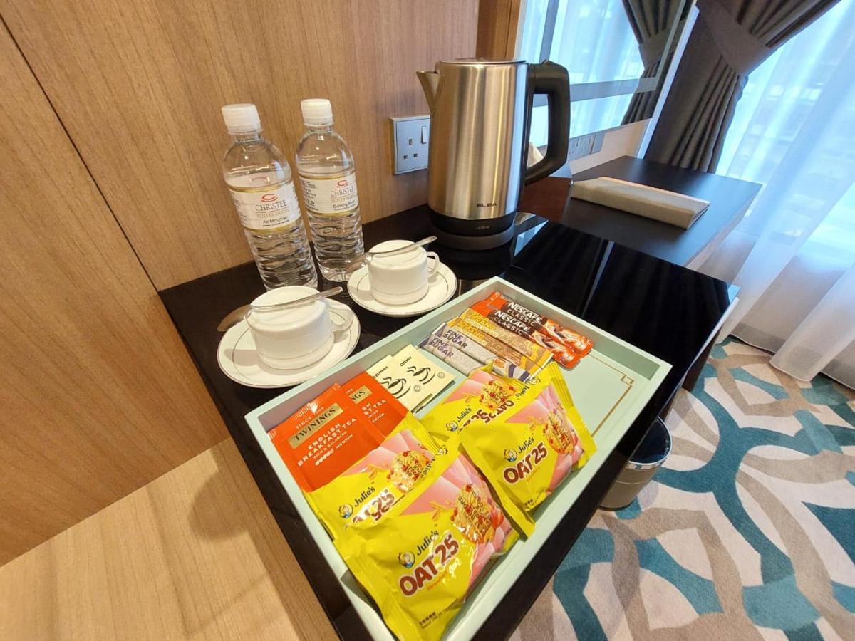 Christee Suites Hotel Malacca Екстериор снимка